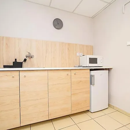 Bright 2 Bed With Big Terrace By Tram